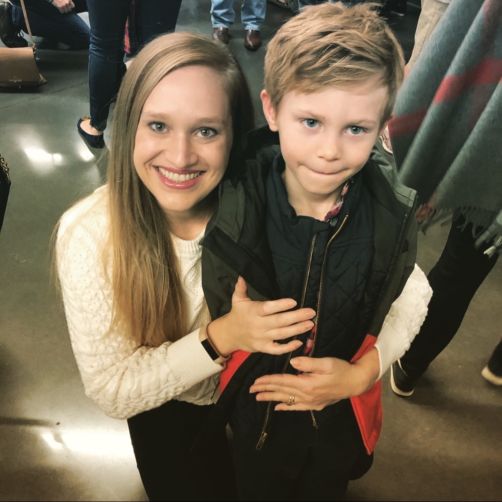 Meet your Posher, Danielle